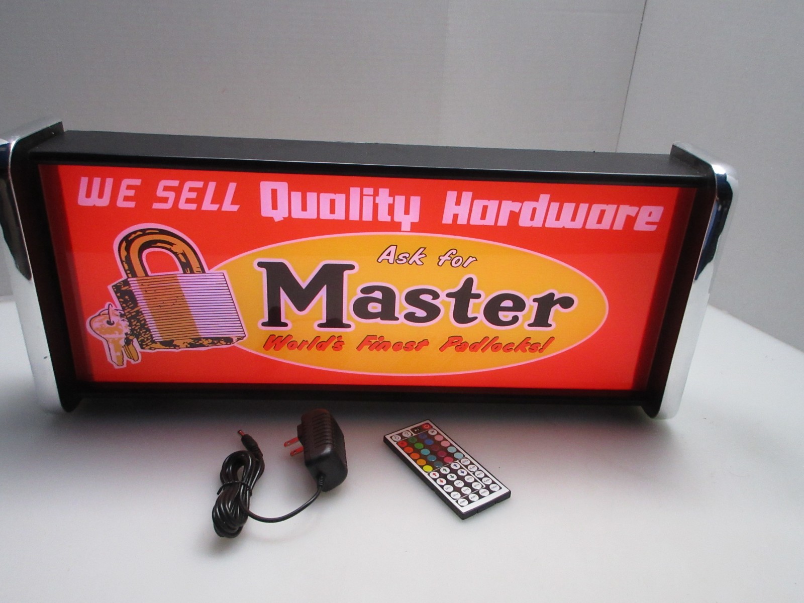 We Sell Master Locks LED Display lighted sign lightbox Wall hanging Light