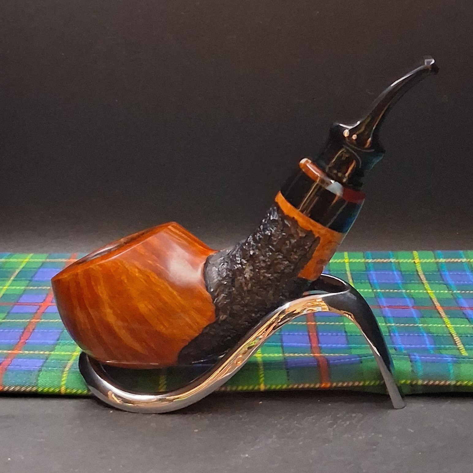 Poul Winslow E Grade Partially Rusticated Freehand Pipe Multi-Color Acrlic