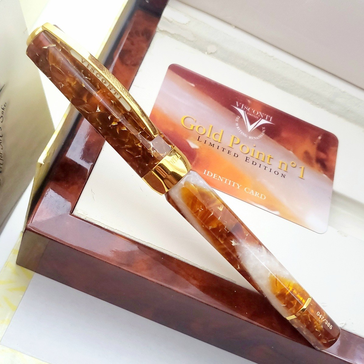 VISCONTI OPERA GOLD POINT Number 1 -FOUNTAIN Pen-CELLULOID-18K GOLD NIB-NEW-BOX