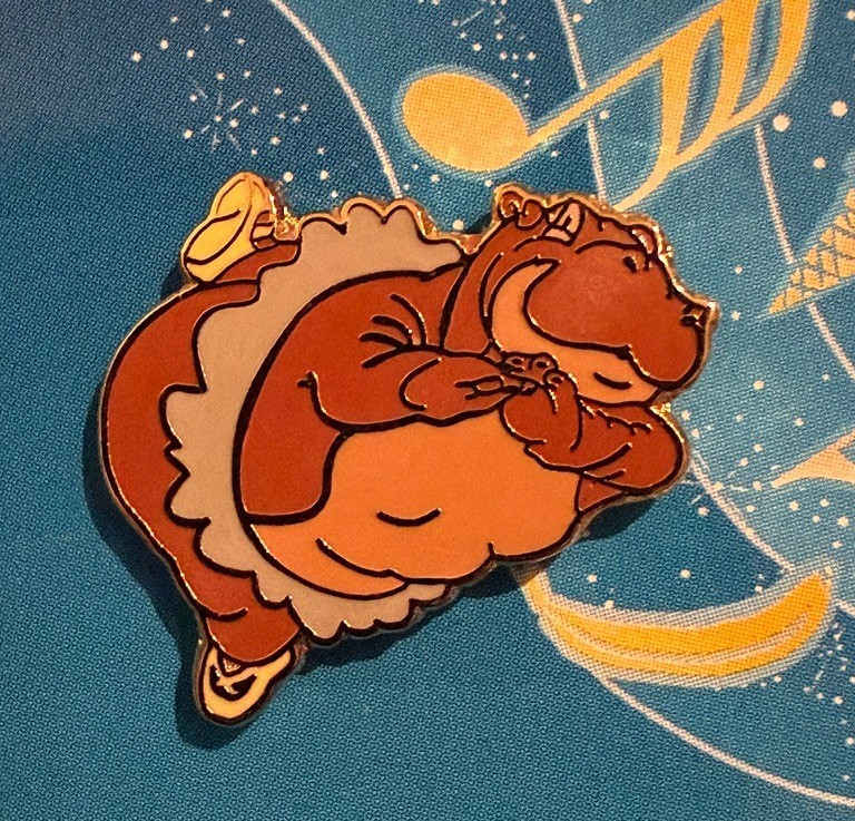 LE 2500 Disney Fantasia Ice Cream Hyacinth Hippo Pin 2003 DLR