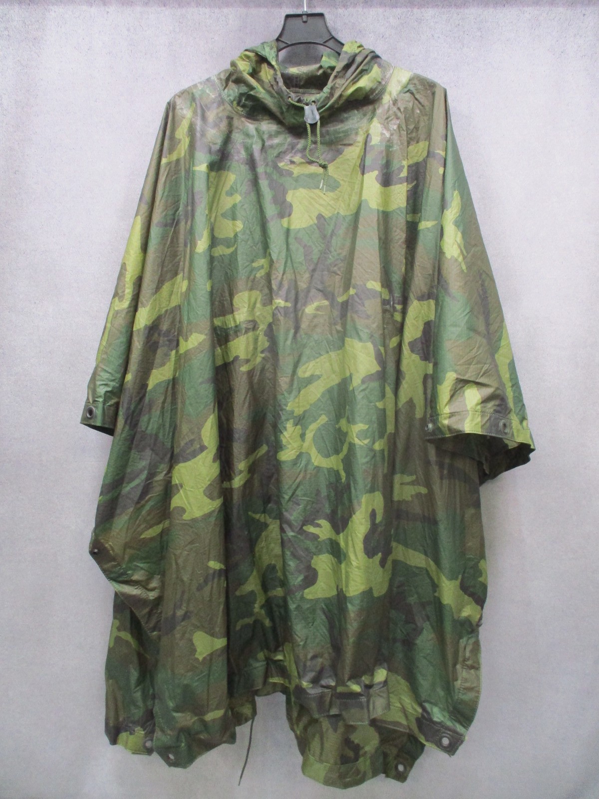 USGI ORC M81 Woodland Wet Weather Poncho Rain Gear NSN 8405-01-100-0976