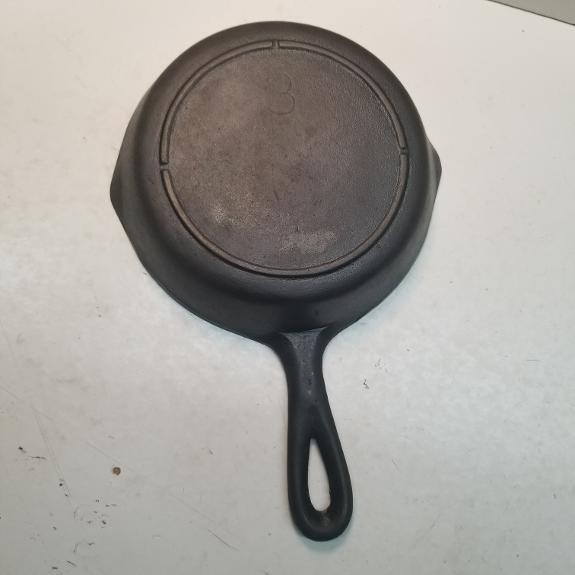 Vintage Restored Lodge Cast Iron Skillet No. 3 Three Notch...6 inches