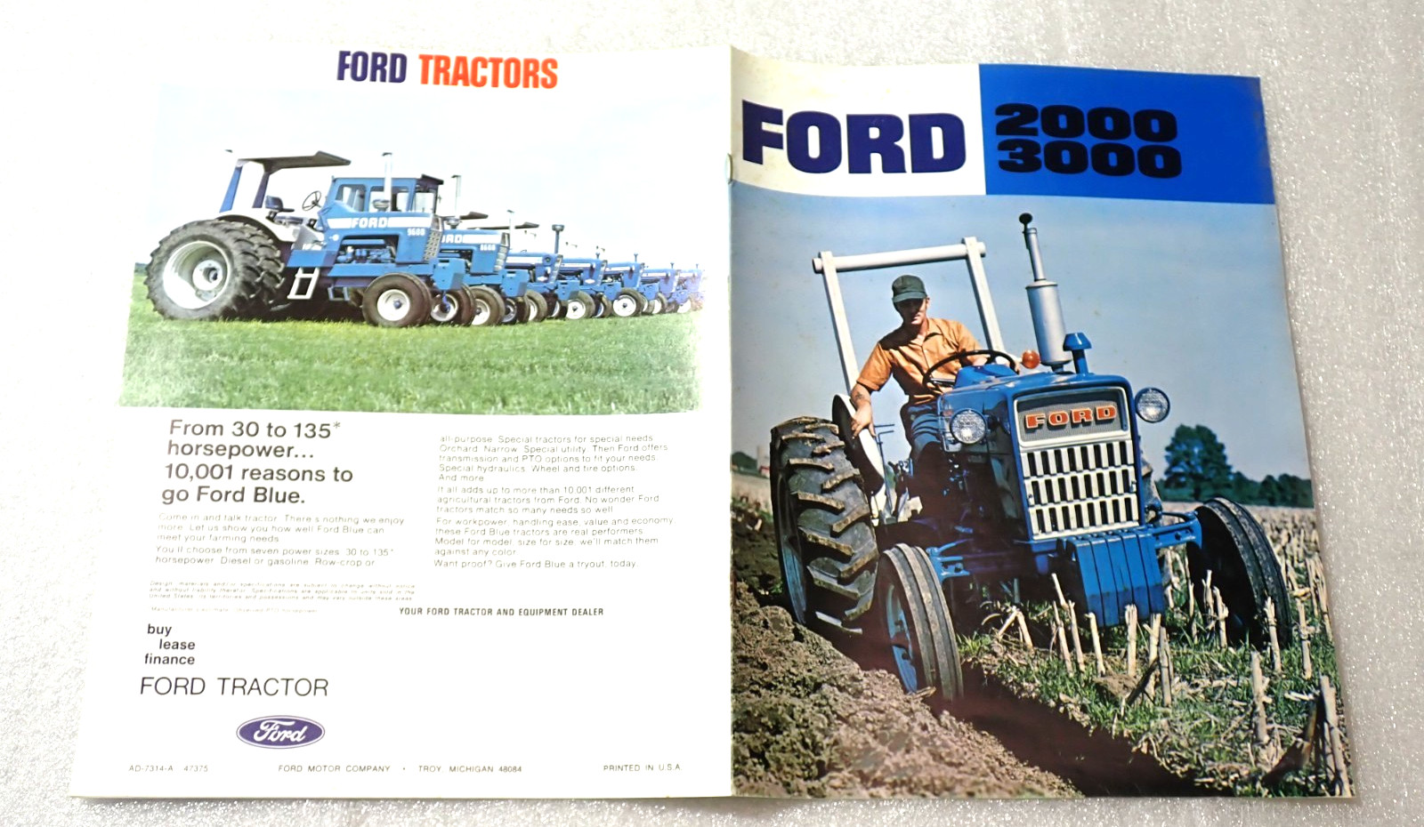 1970\'S Ford 2000 3000 Tractor Original Color Sales Brochure MINT