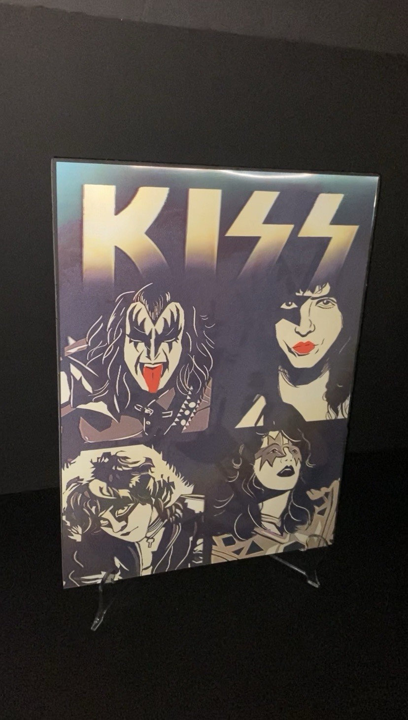 KISS Image Changing 3D Holographic Lenticular Poster