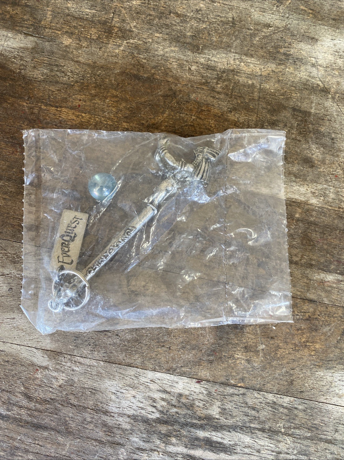 New Sealed In Pkg Everquest Gates of Discord Keychain