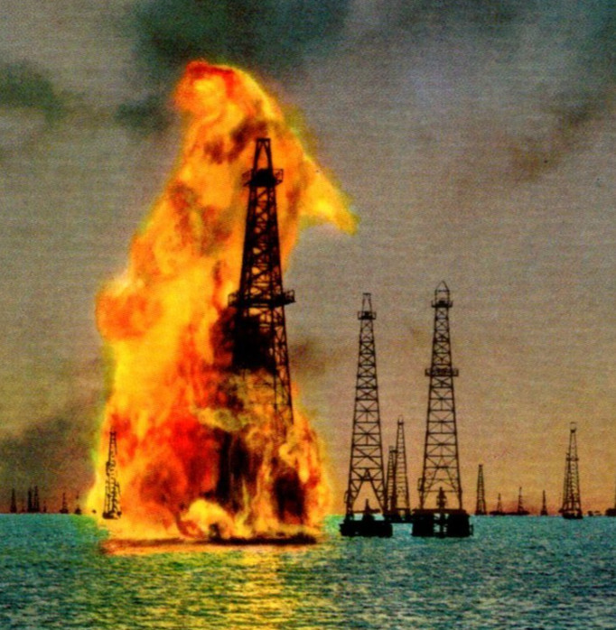 * VTG Continental Postcard Oil Derrick Fire Lake Maracaibo Venezuela Collector