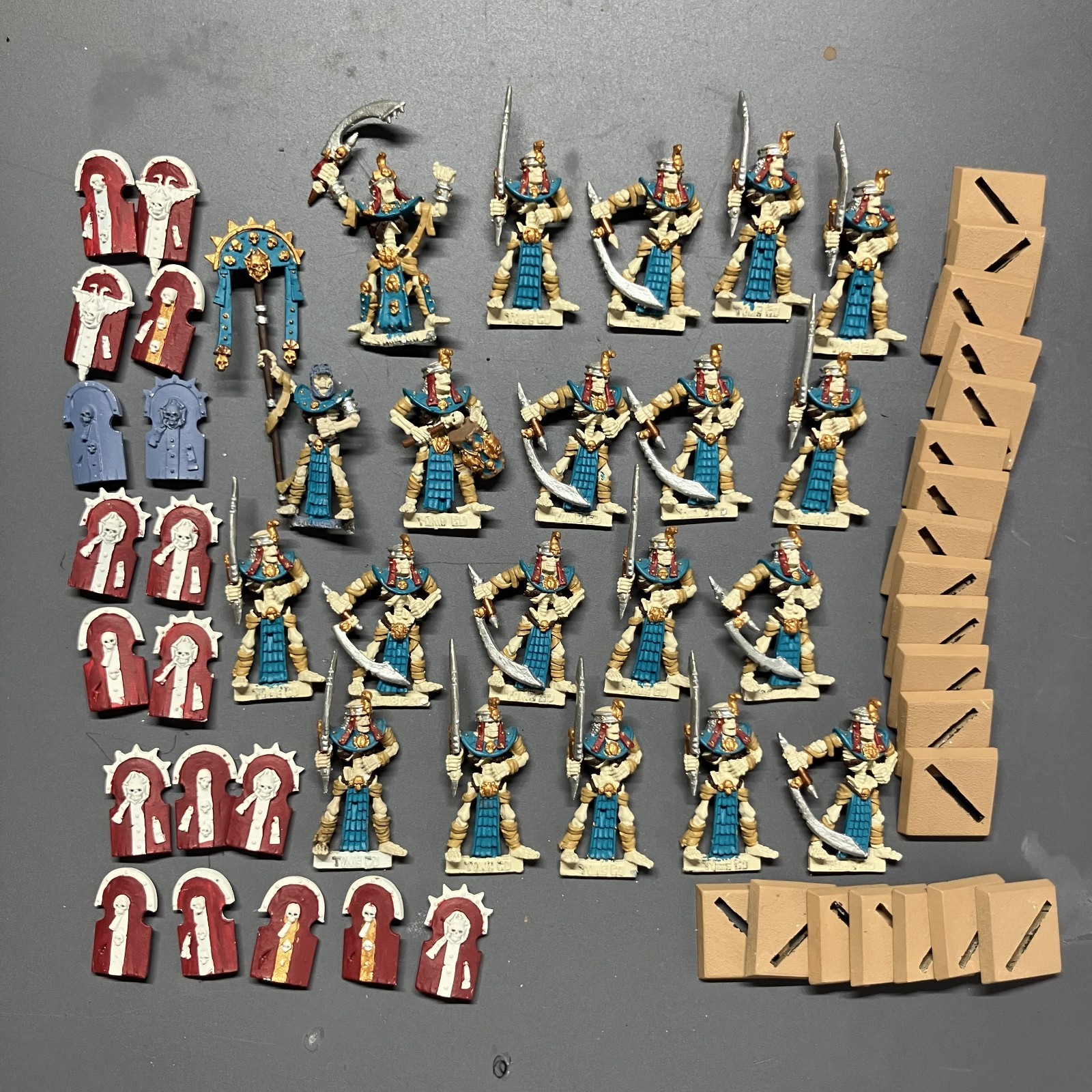 WARHAMMER Khemri Tomb Kings Tomb Guard Tin 20x / Khemri Tomb Guard 20x Metal