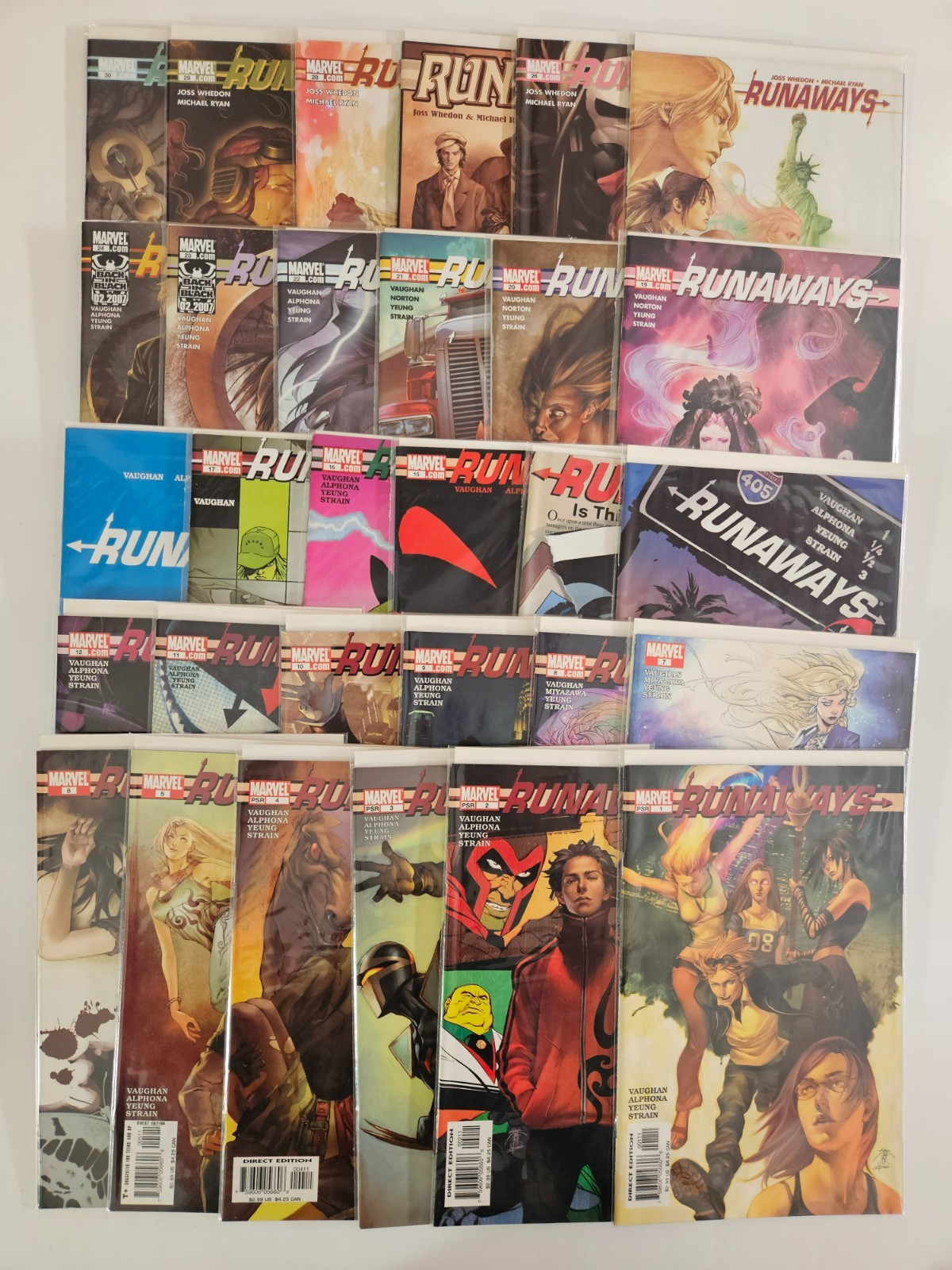 RUNAWAYS Vol 2 #1-30 complete set (2005) Marvel Comics Brian K Vaughan Chen NM