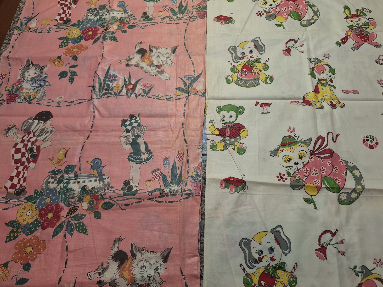 2 SUPER RARE VINTAGE 40'S NOVELTY COTTON FABRICS