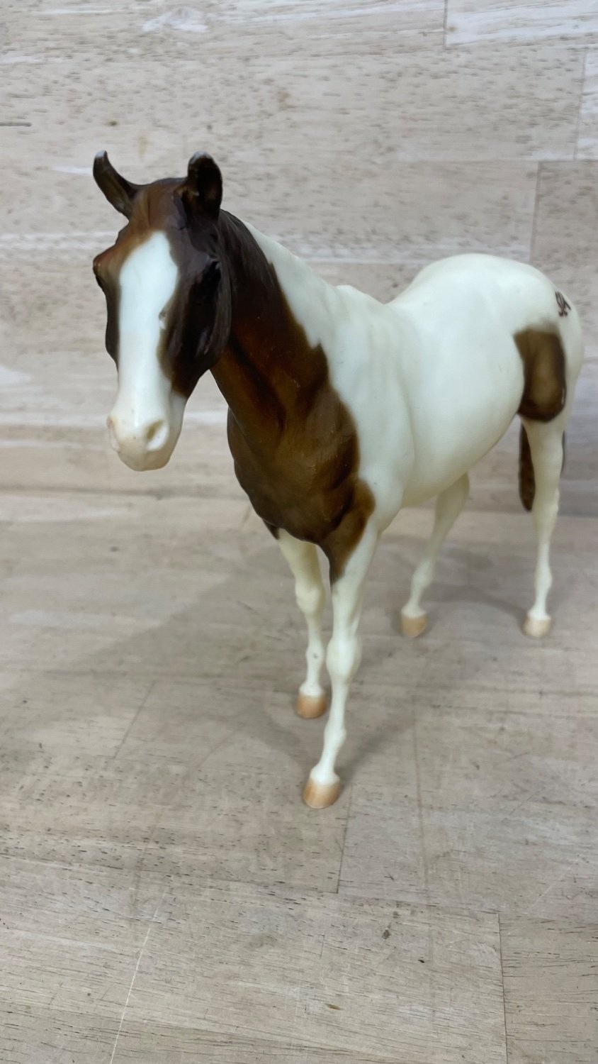 BREYER Century Finale Horse Model Figurine 99’ State Line Tack Store 700599