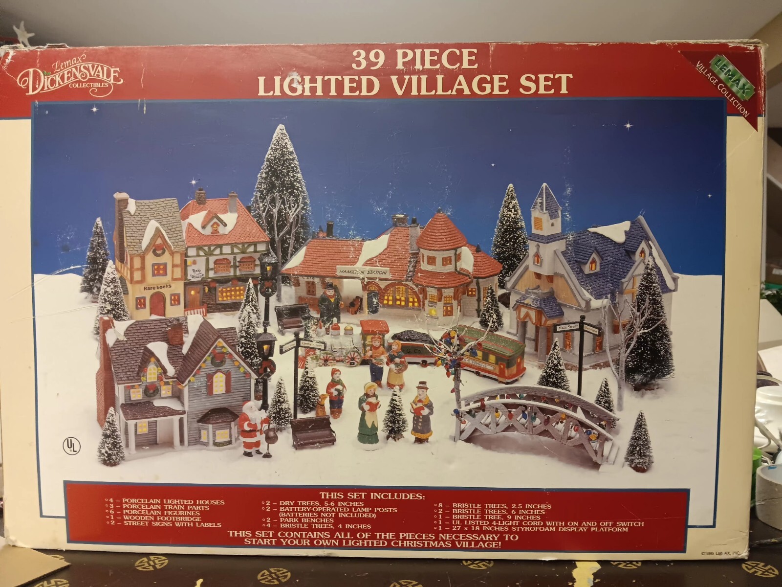 Vintage Lemax Dickensvale 39? Piece Lighted Village With Box Complete