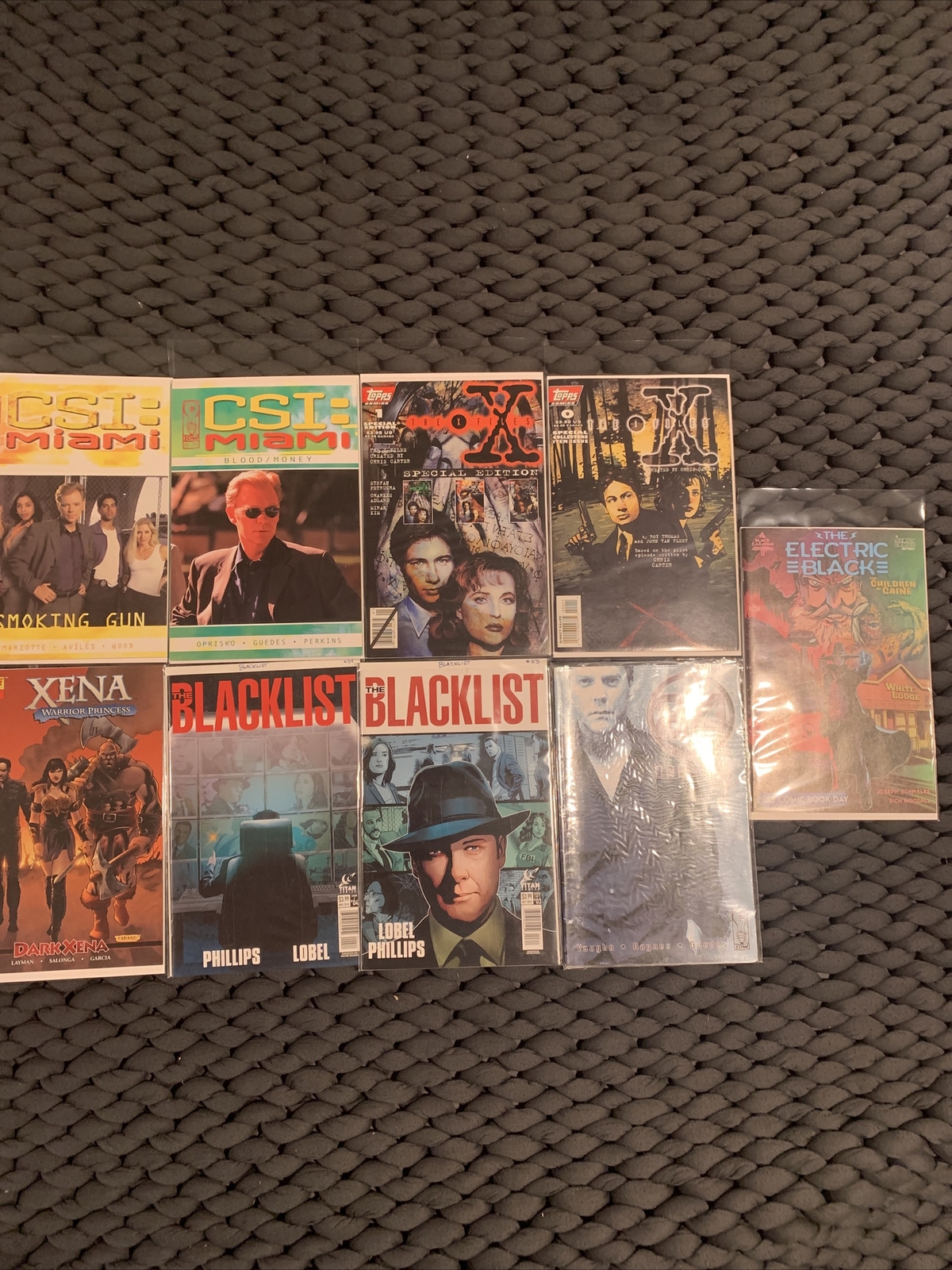 9 Book TV Show TPB/Comic Lot- CSI Miami, X Files, Xena, Blacklist, 24, E Black