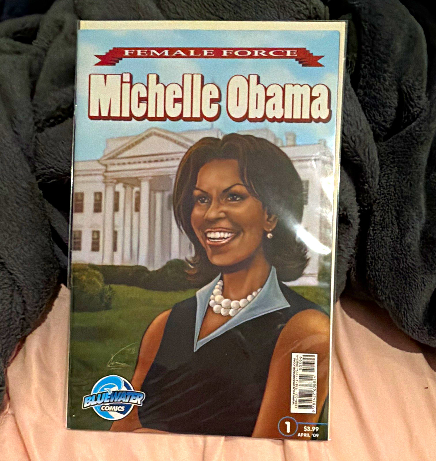 Bluewater Comics Female Force: Michelle Obama #1 (2009) Biography w/ Barcode