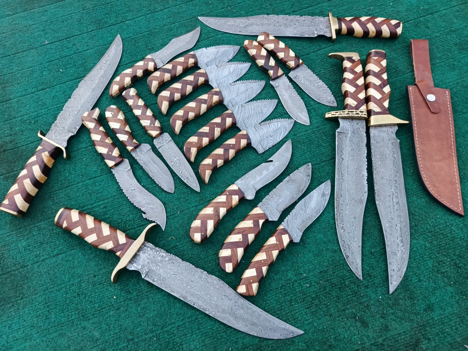 Beautiful  custom handmade damascus steel  hunting knives lot of 20