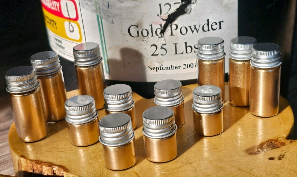 Extremely Fine Art Gold Powder 2 Grams of Gold Powder