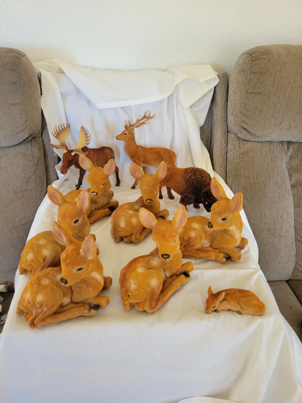 10 Vntg Flocked Animals 6Deer 1 Fawn 1 Bison 1 Buck 1 Moose For Repairs