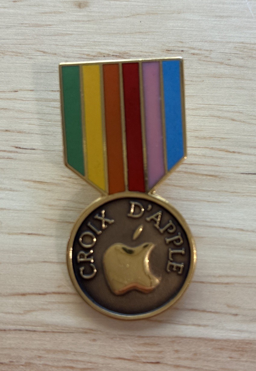 Vintage 1980’s Apple 'Croix De Apple' Employee Pin RARE *NEW*