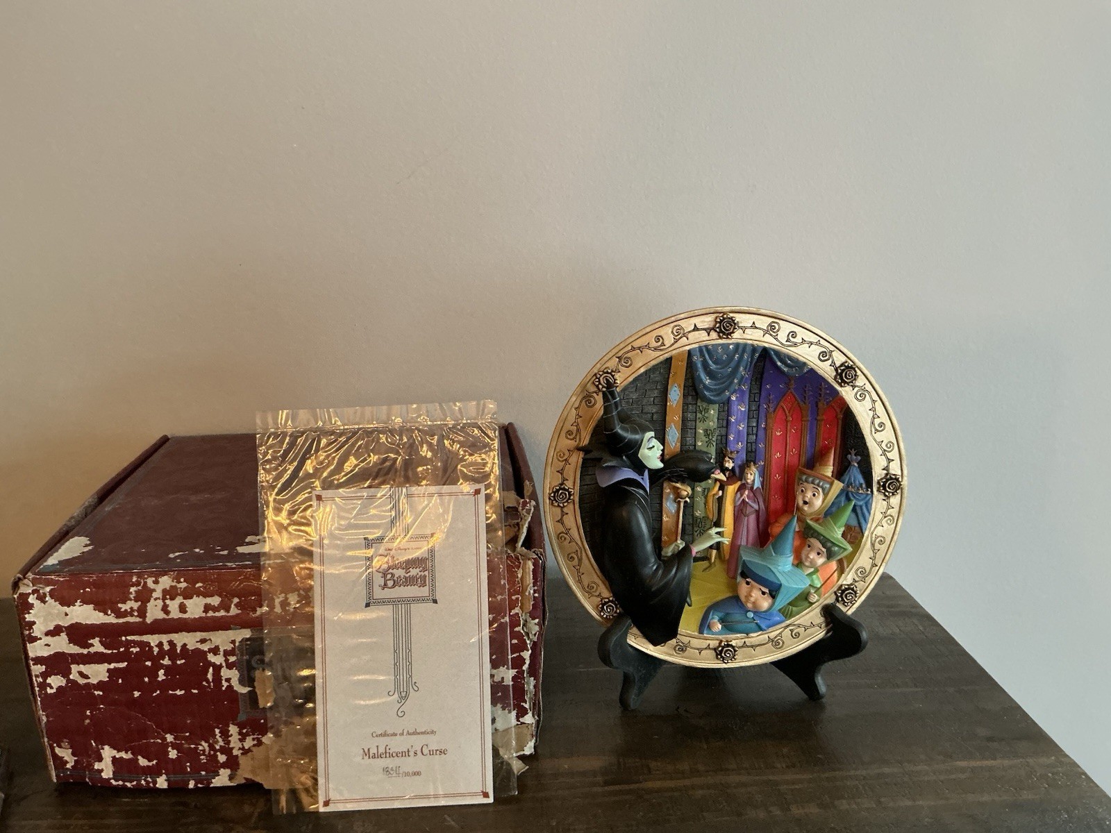 Disney Sleeping Beauty Maleficent’s Curse 3D Collector Plate Limited Edition