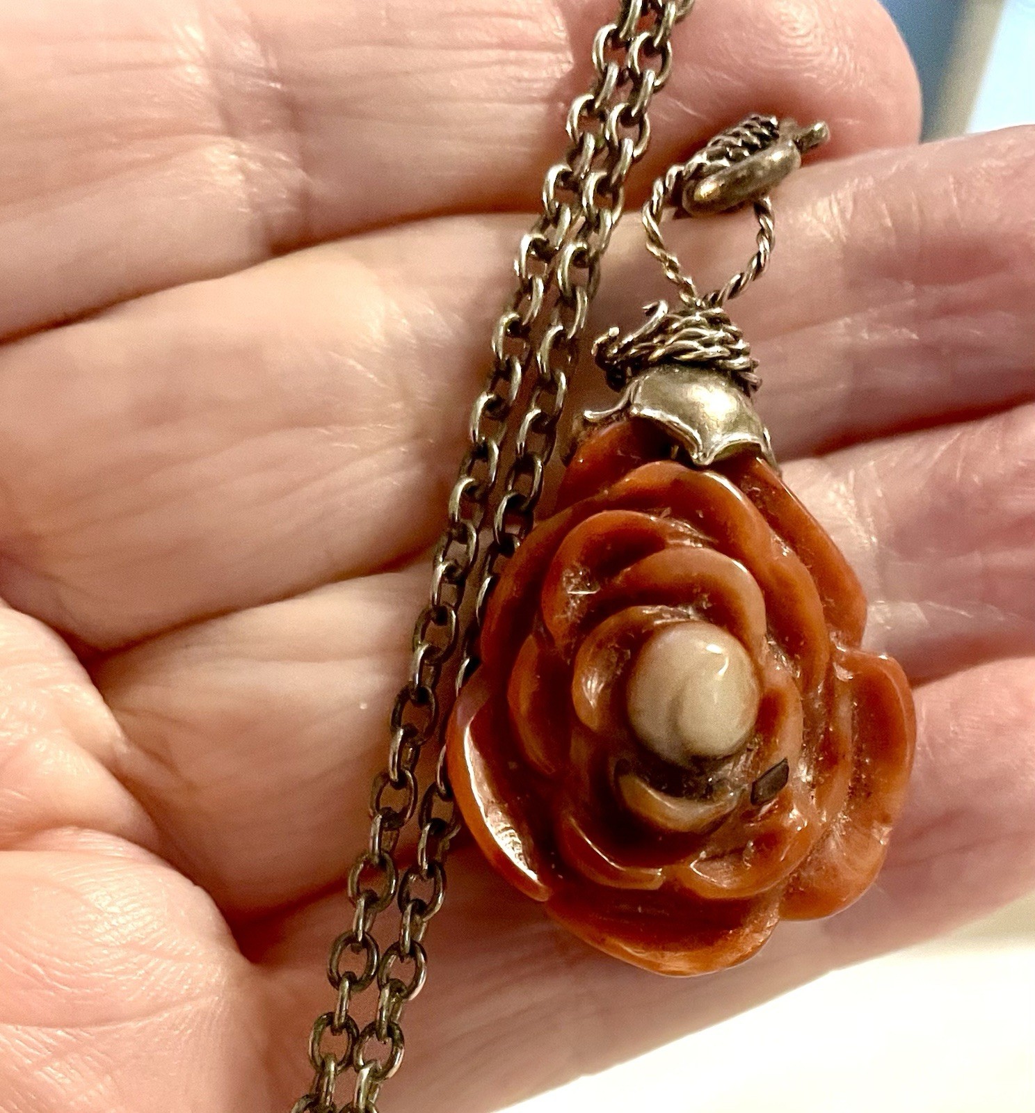 Red Skin Jasper Rose A White Leaf Stunning W Yellow Center Tibetan S/S Rose Cap
