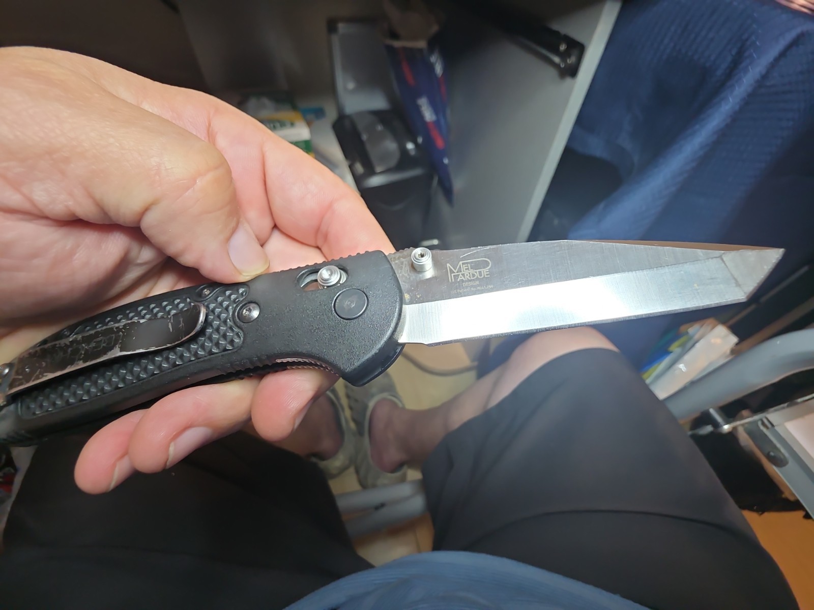 Benchmade Griptilian Tanto AXIS lock Knife 3.45\