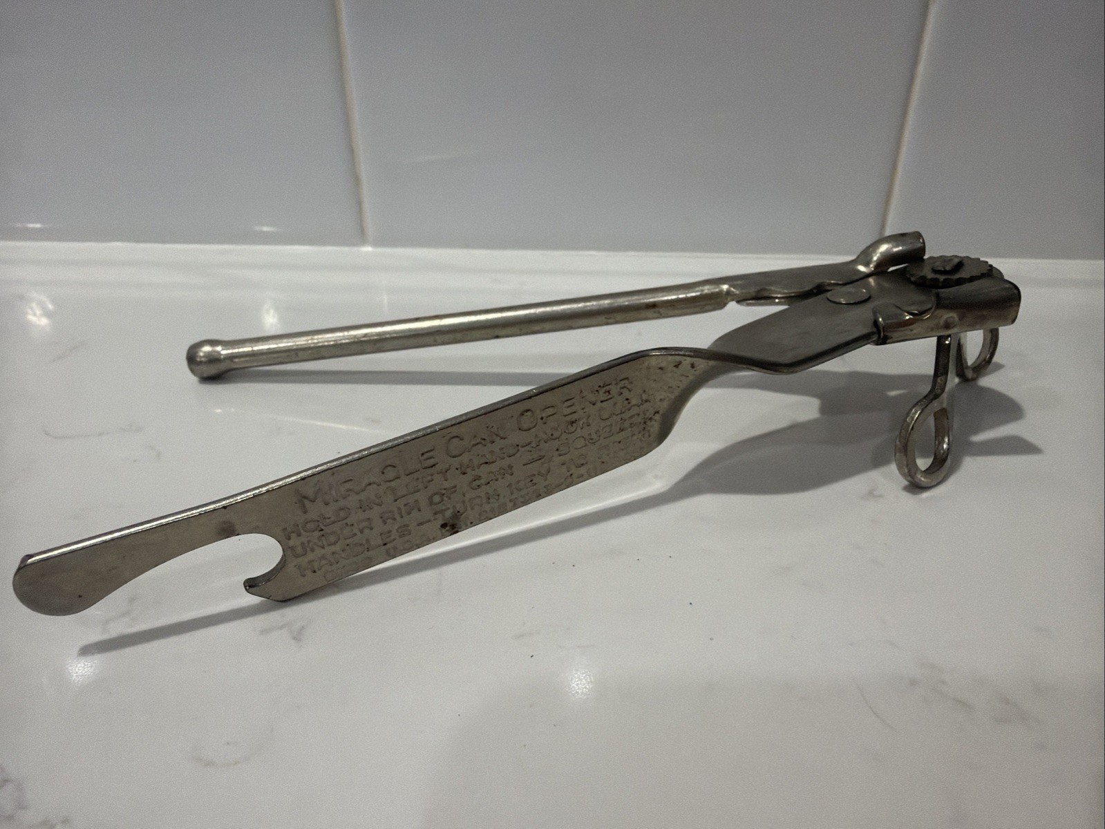 Vintage EKCO Miracle Can Opener No. 885 Manual Hand Crank Kitchen Tool USA