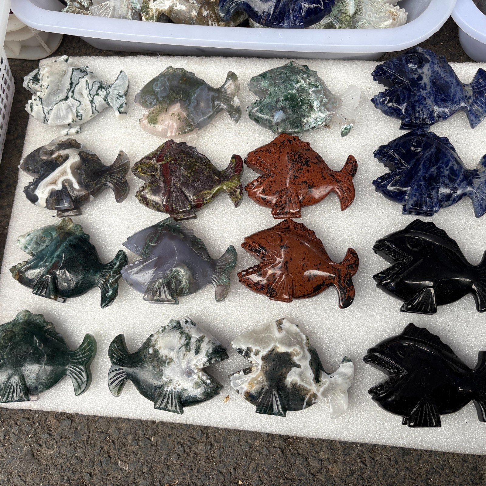 1pc Natural mix  piranha skull hand carved Quartz Crystal skull Healing random