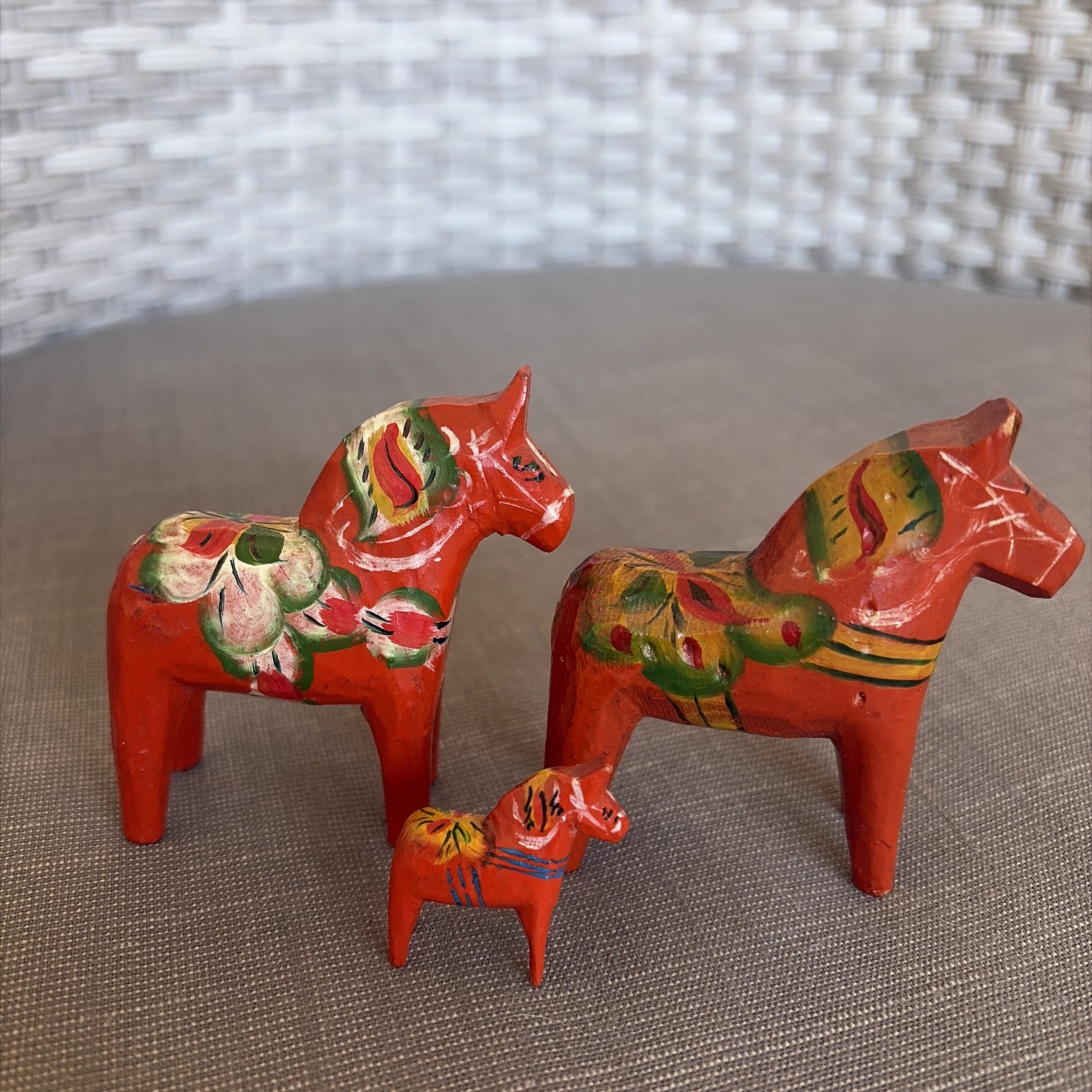 Swedish Mini Hand Painted Wood Folk Art Dala Horses lot of 3 