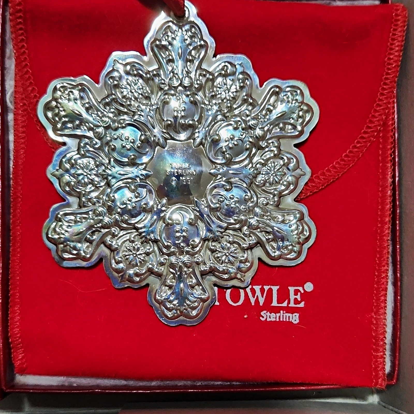 1991 Towle Old Master Sterling Silver Snowflake Ornament Complete with Box\