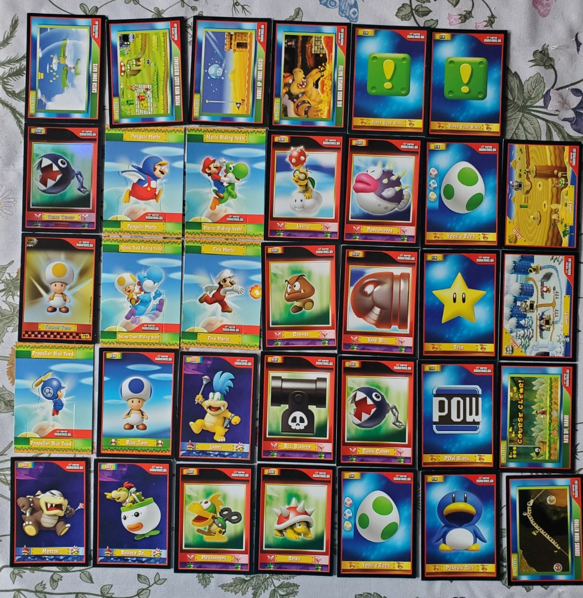 2010 Enterplay - Nintendo Super Mario Wii Trading Card Lot