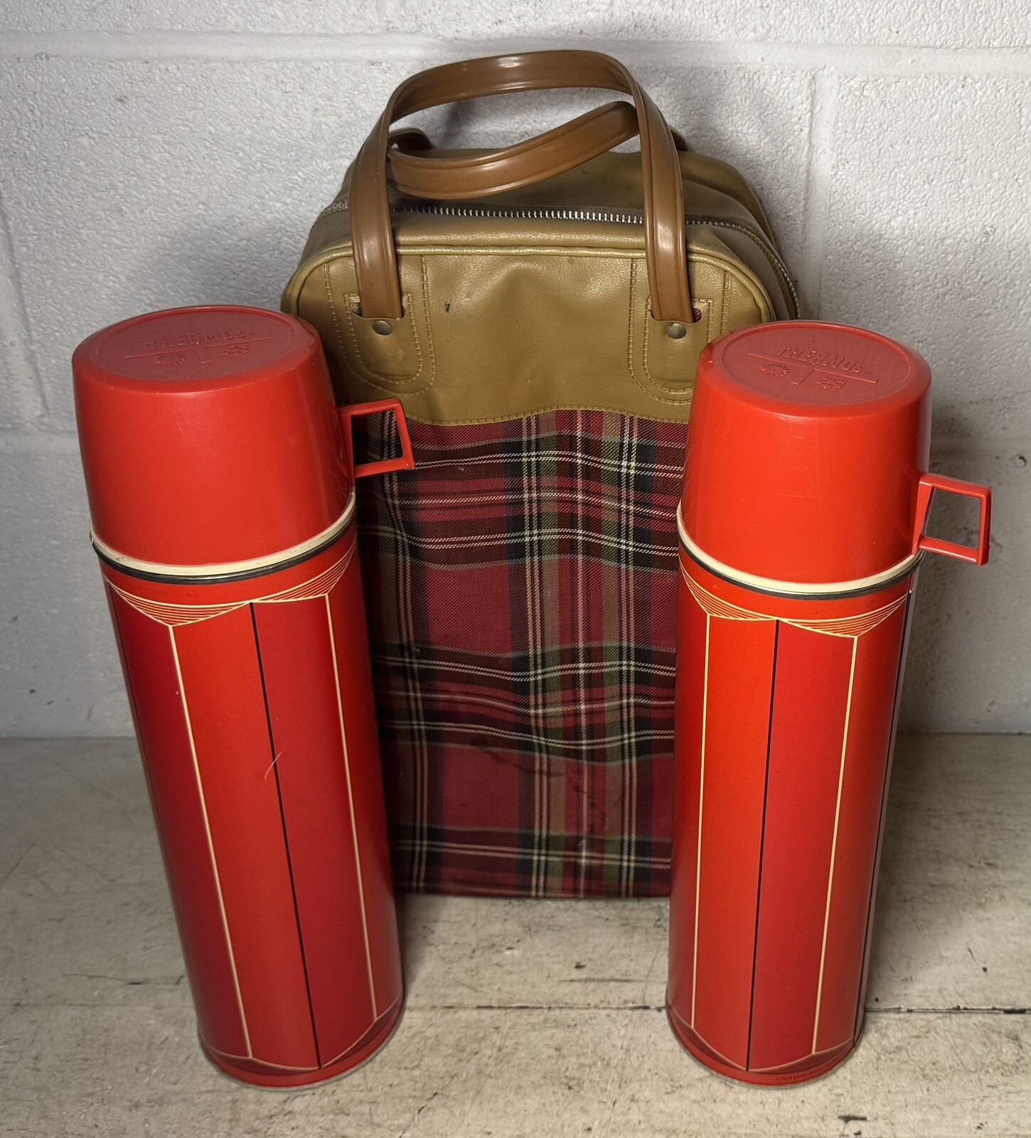 Vtg 1974 King Seeley 2 Thermos Picnic Lunch Box Tote Bag Red Plaid Complete Set