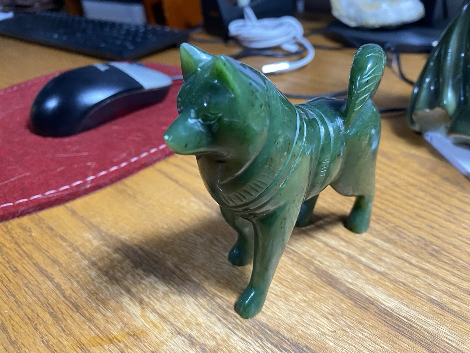 Hand Carved Canadian Nephrite Jade Husky Figurine Vintage