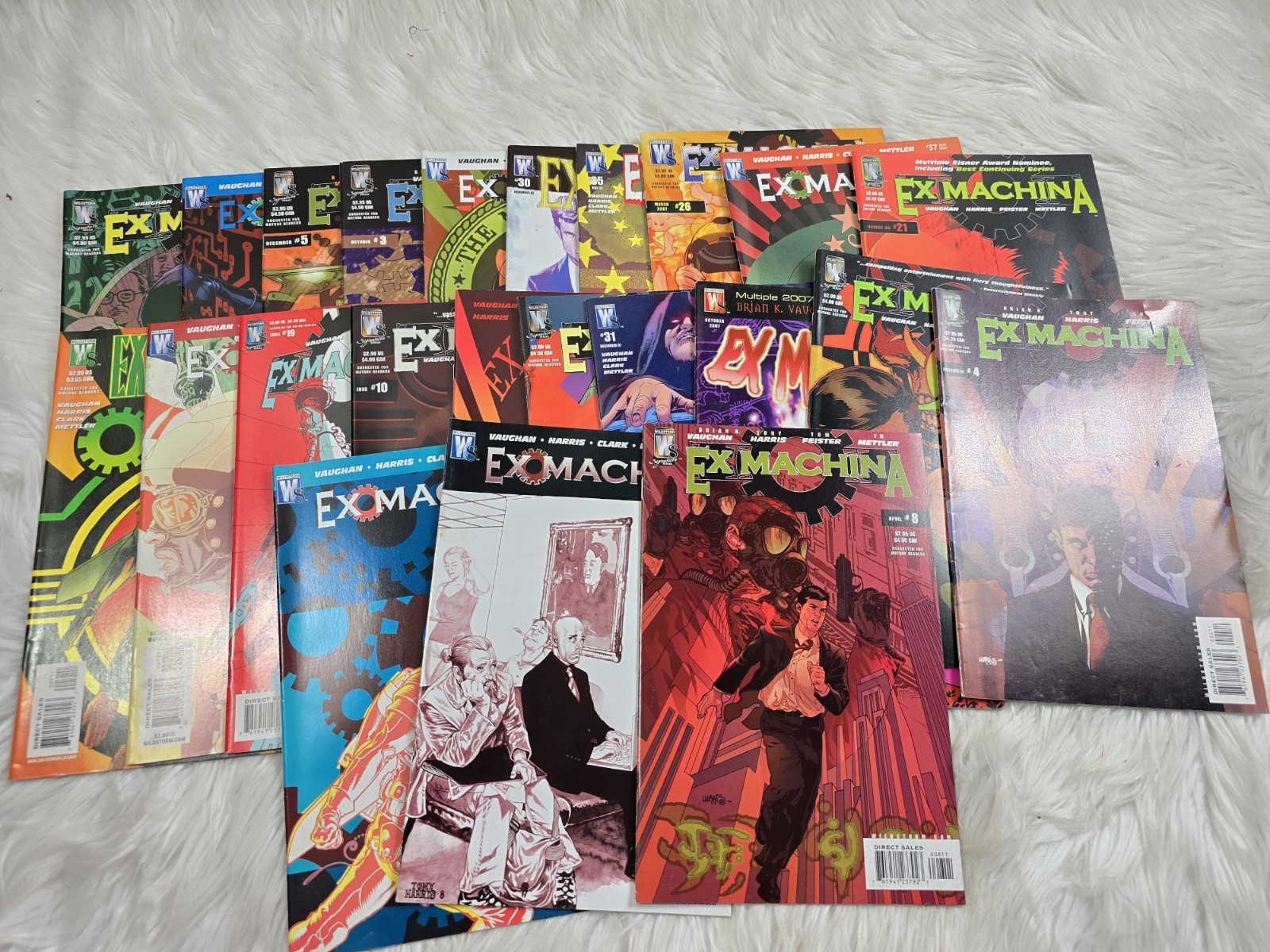 Wildstorm Ex Machina Comics - 23 Comic Books  Comics Great Condition B26