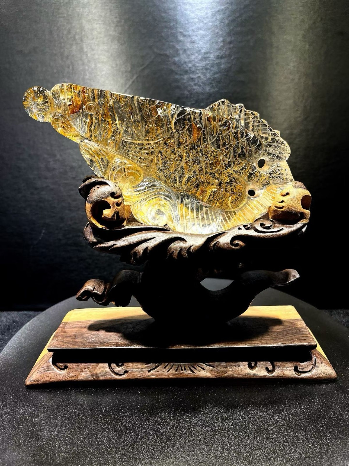 2.2lb Top Natural Clear Fire Quartz Hand Carved Crystal Fish Reiki Decor+stand