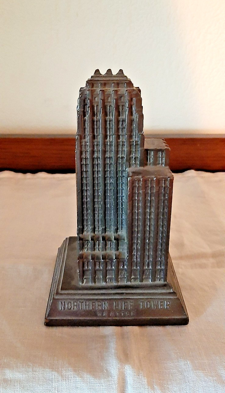 Northern Life Tower Souvenir Building, Seattle. Vintage Rehberger - Rare