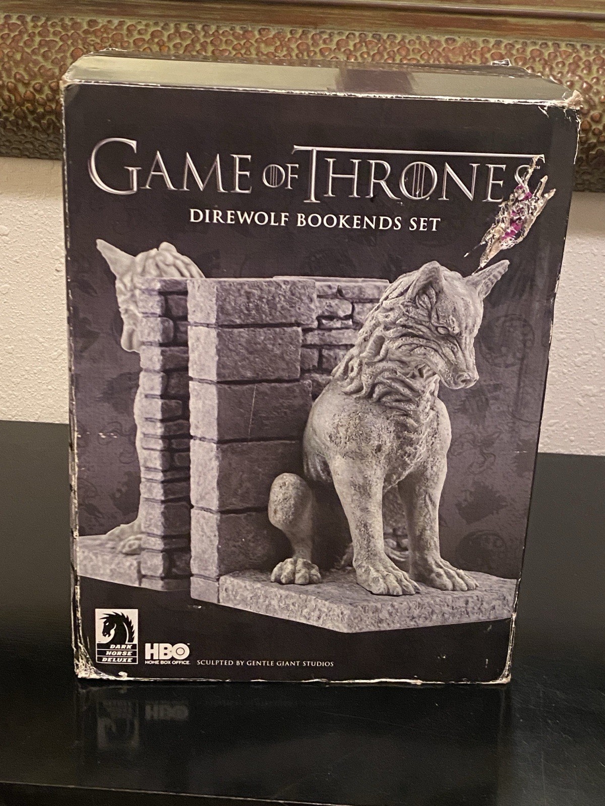 Game of Thrones Direwolf Bookends Dark Horse Deluxe HBO 2012 Set NEW OPEN BOX