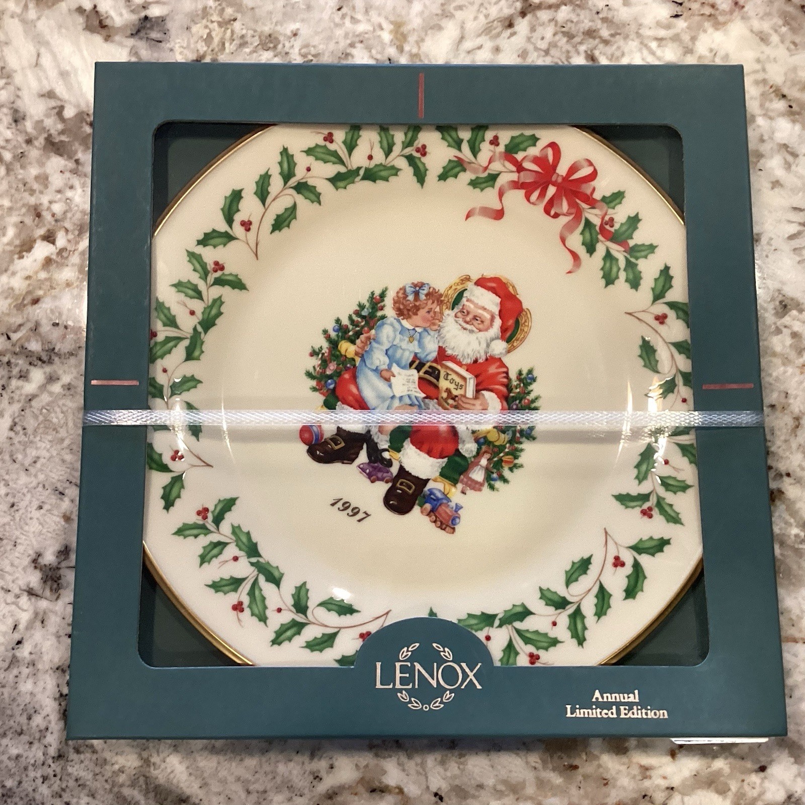 LENOX 1997 Annual Holiday Collector’s Plate Still Factory Sealed Mint Condition