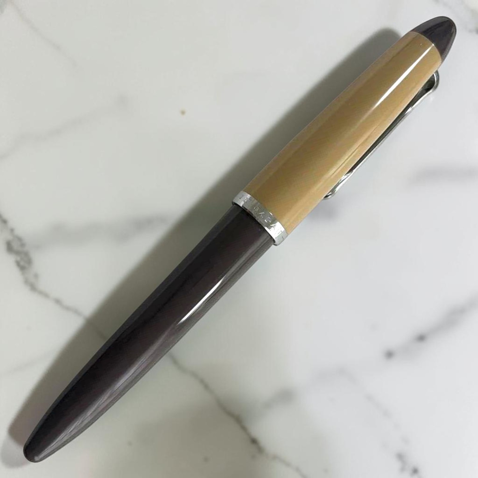 Sailor Custom Buffet Fountain Pen Fude de Mannen Mustard Yellow