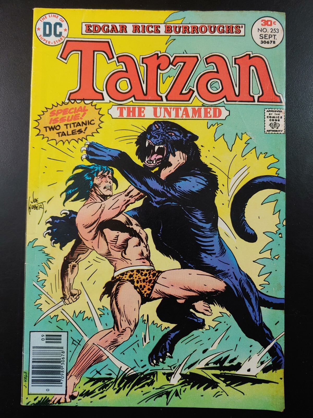 ⭐️ TARZAN #253 (1976 DC Comics) GD Book (Sony Movie??)