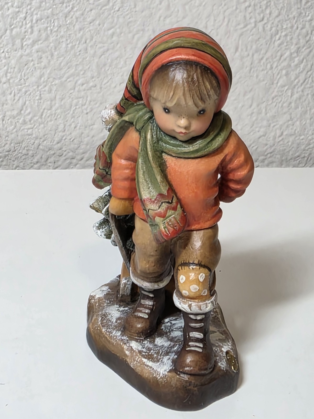 ANRI Sculptured Wood Sarah Kay 1978 Christmas Boy Hand Painted 4in 786/2000