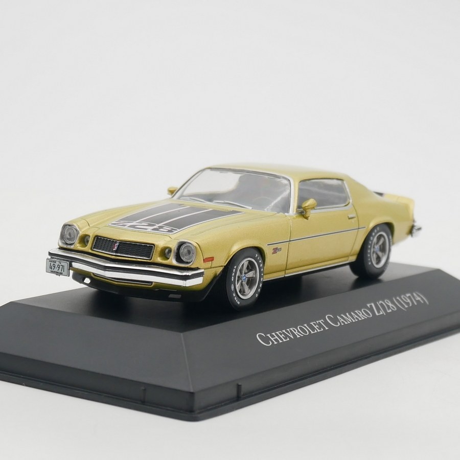 1:43 IXO Chevrolet Camaro Z28 1974 Alloy Car Model Collectible