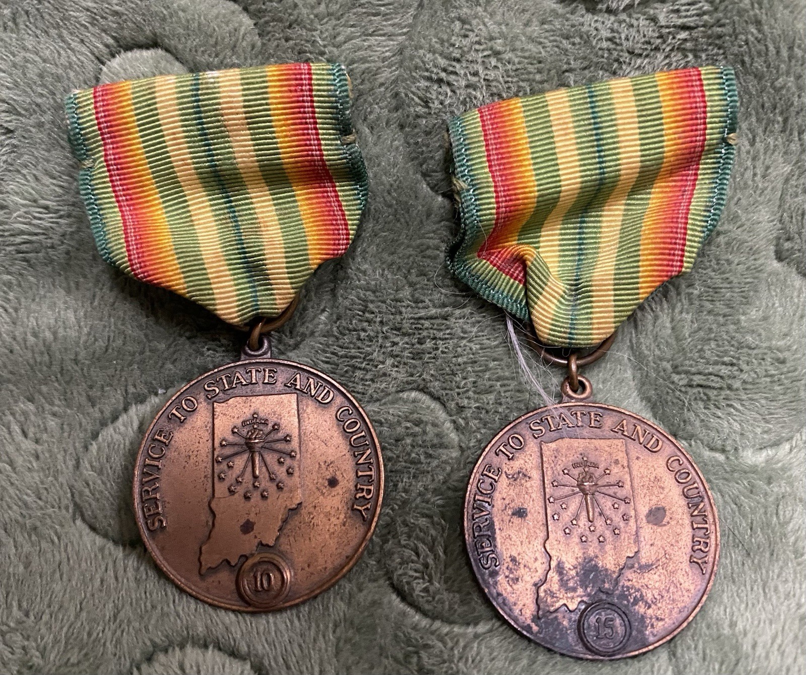 US National Guard: Indiana Service to State & Country, 10 And 15 Year Metals