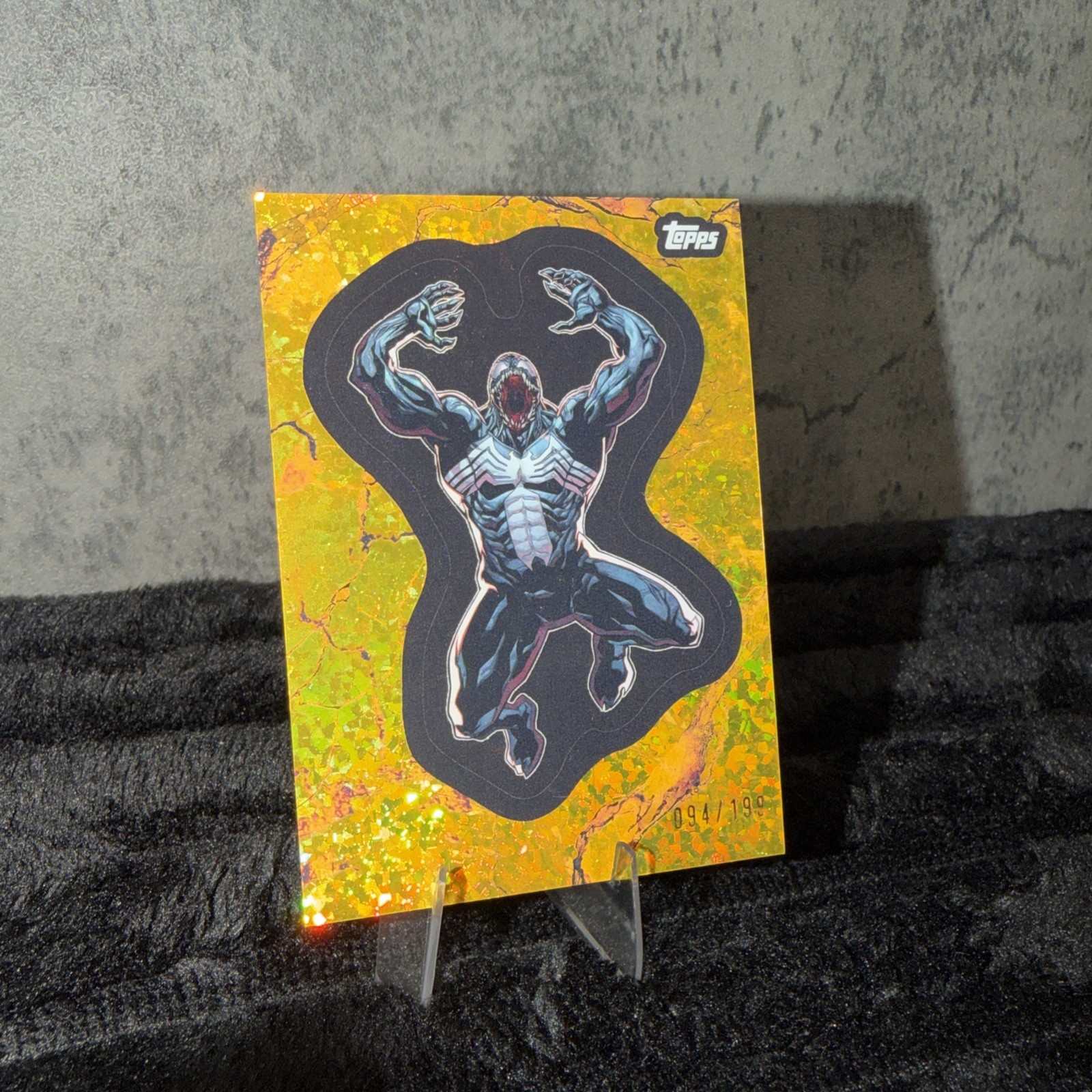 Venom 2025 Topps Comic Book Heroes Gold Diamond Marvel /199
