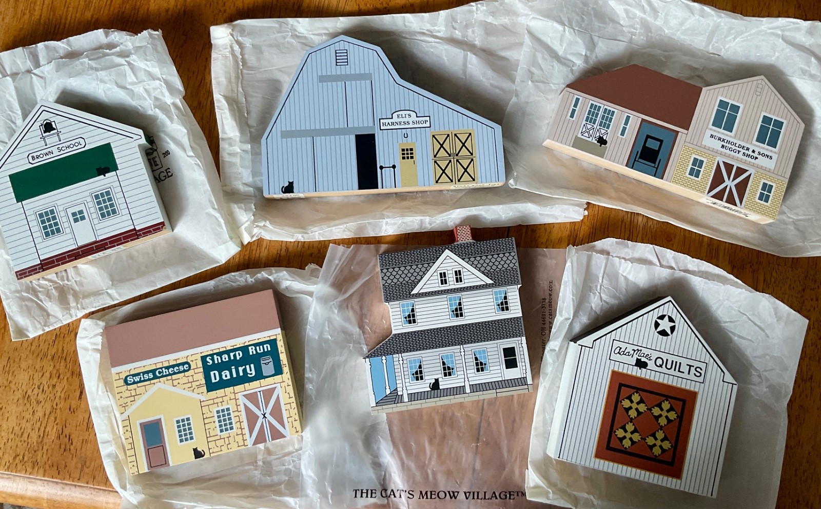 Beautiful Vintage Cat's Meow Pieces-Six Amish Series Pieces-1991-1998-36 Inch Sh