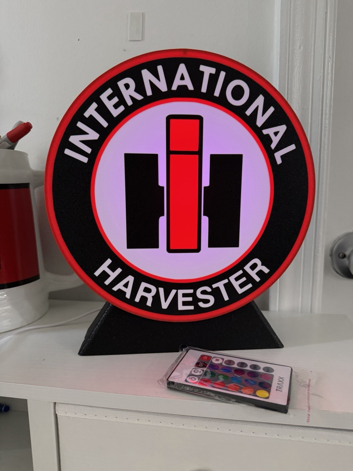 International Harvester IH Logo Round Lighted Reproduction Sign, Black Red White