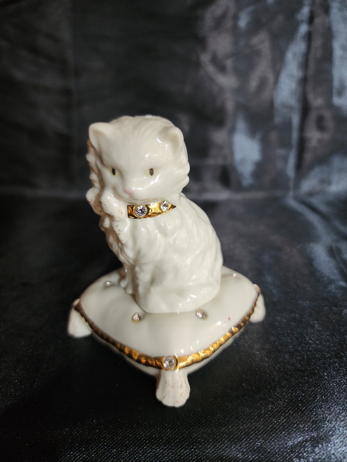 Lenox Razzle Dazzle Me Kitty Ornament White Gold Rhinestones READ