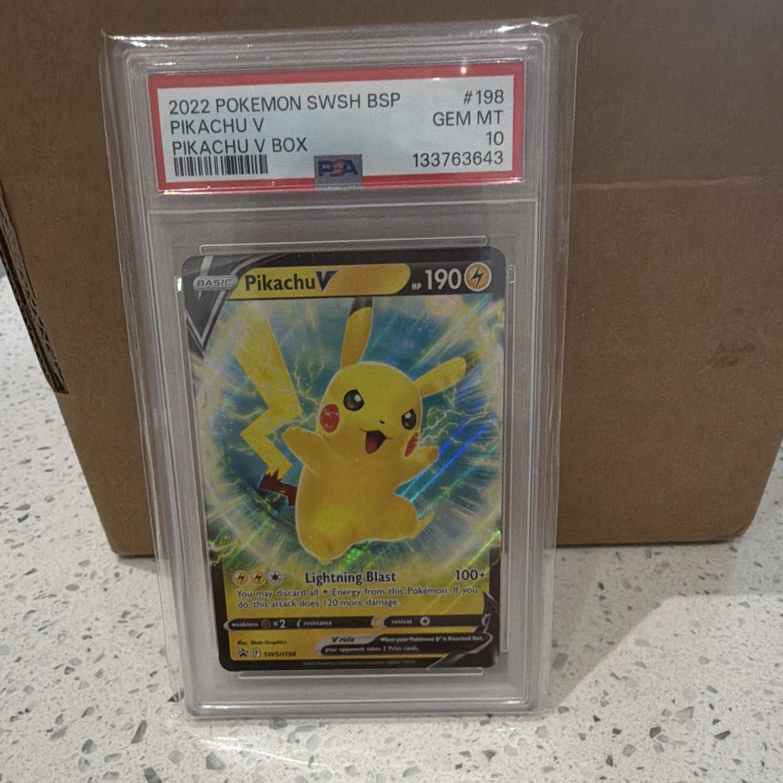 Pikachu V 2022 SWSH Black Star Promos #198 PSA 10 English Pokémon Card