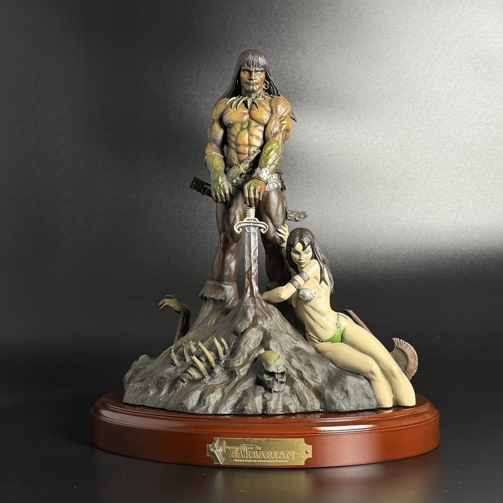 Moore Creations Conan Frazetta Barbarian Statue- Hand Painted /6500 - Box Damage