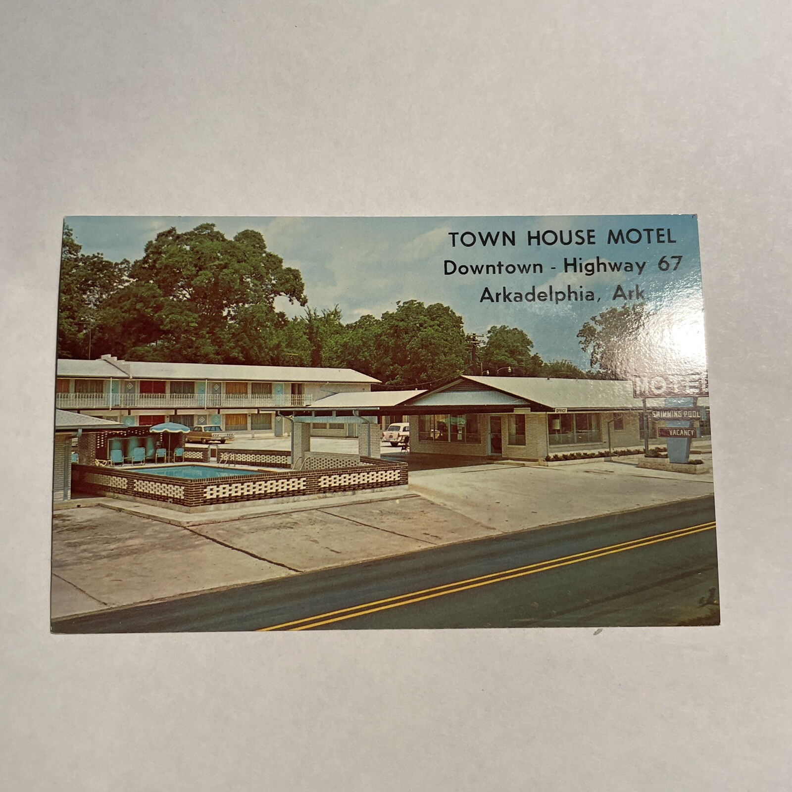 Arkadelphia, Arkansas Postcard TOWN HOUSE MOTEL Highway 67 Roadside
