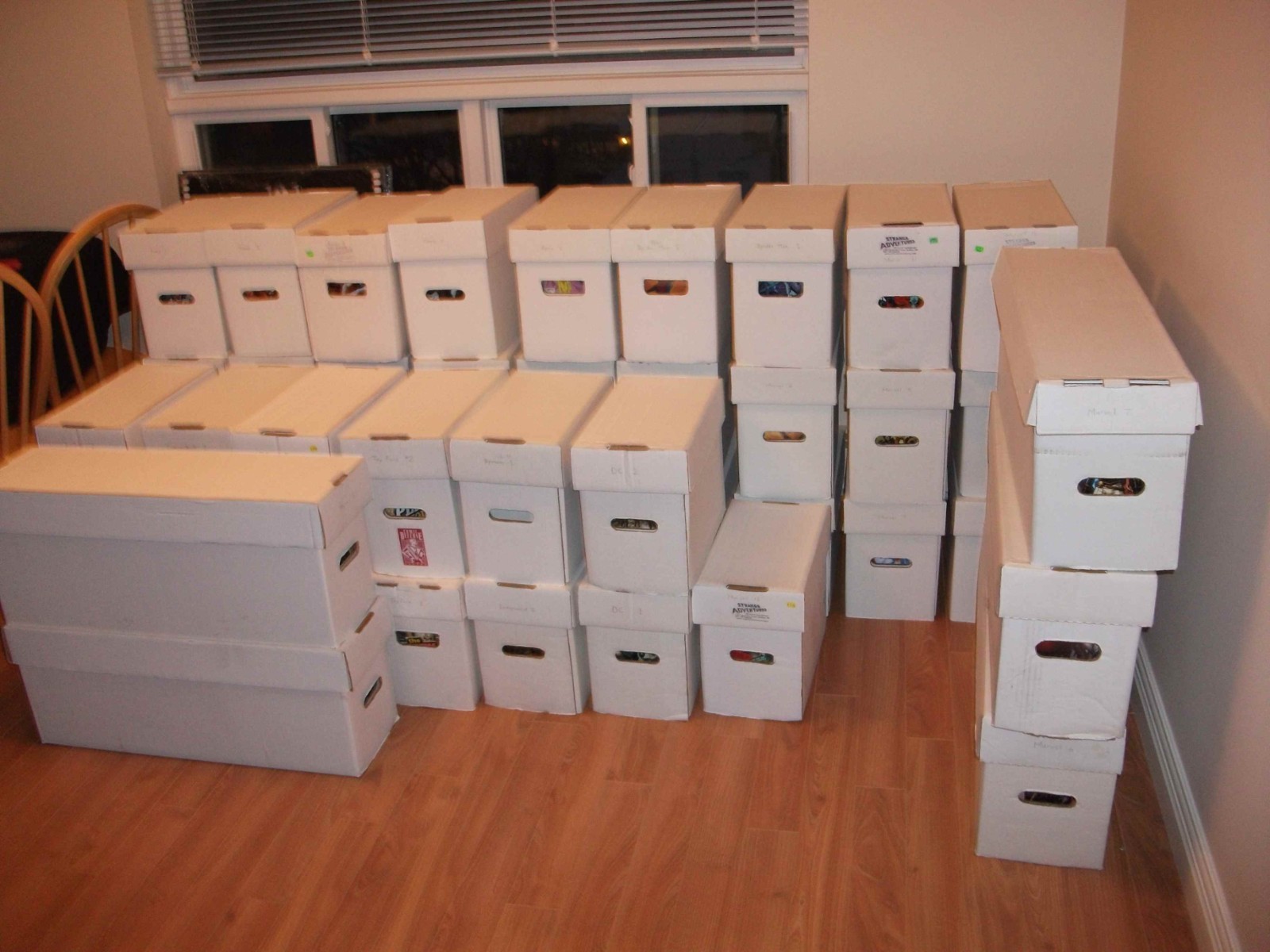 200 Comic Books lot -  Dark Horse books Aug 2026 