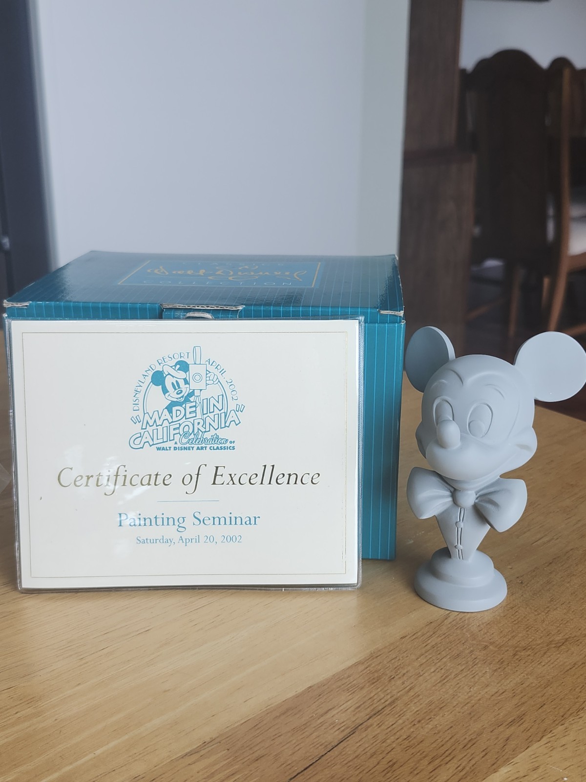 WDCC Walt Disney Mickey Mouse Painting Seminar Bust April 20, 2002 Unpainted NIB